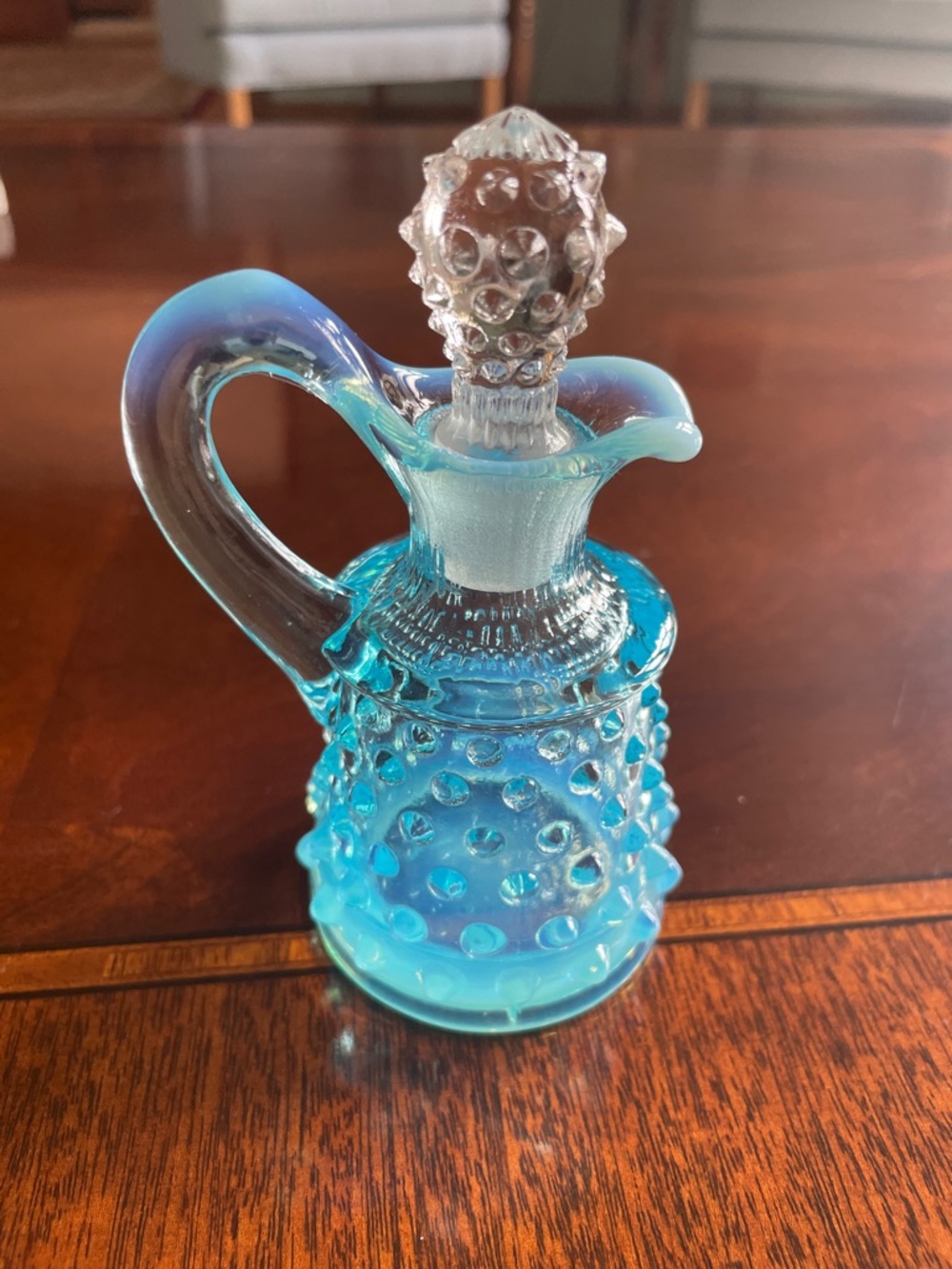 Fenton hobnail French opalescent oil cruet with stopper